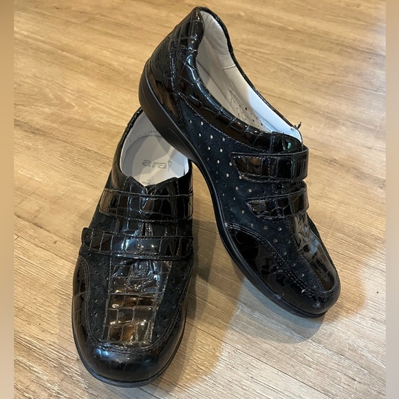 Ara Black Textured Loafers US size 9, Euro 40 - Picture 16 of 16